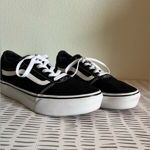 Black vans